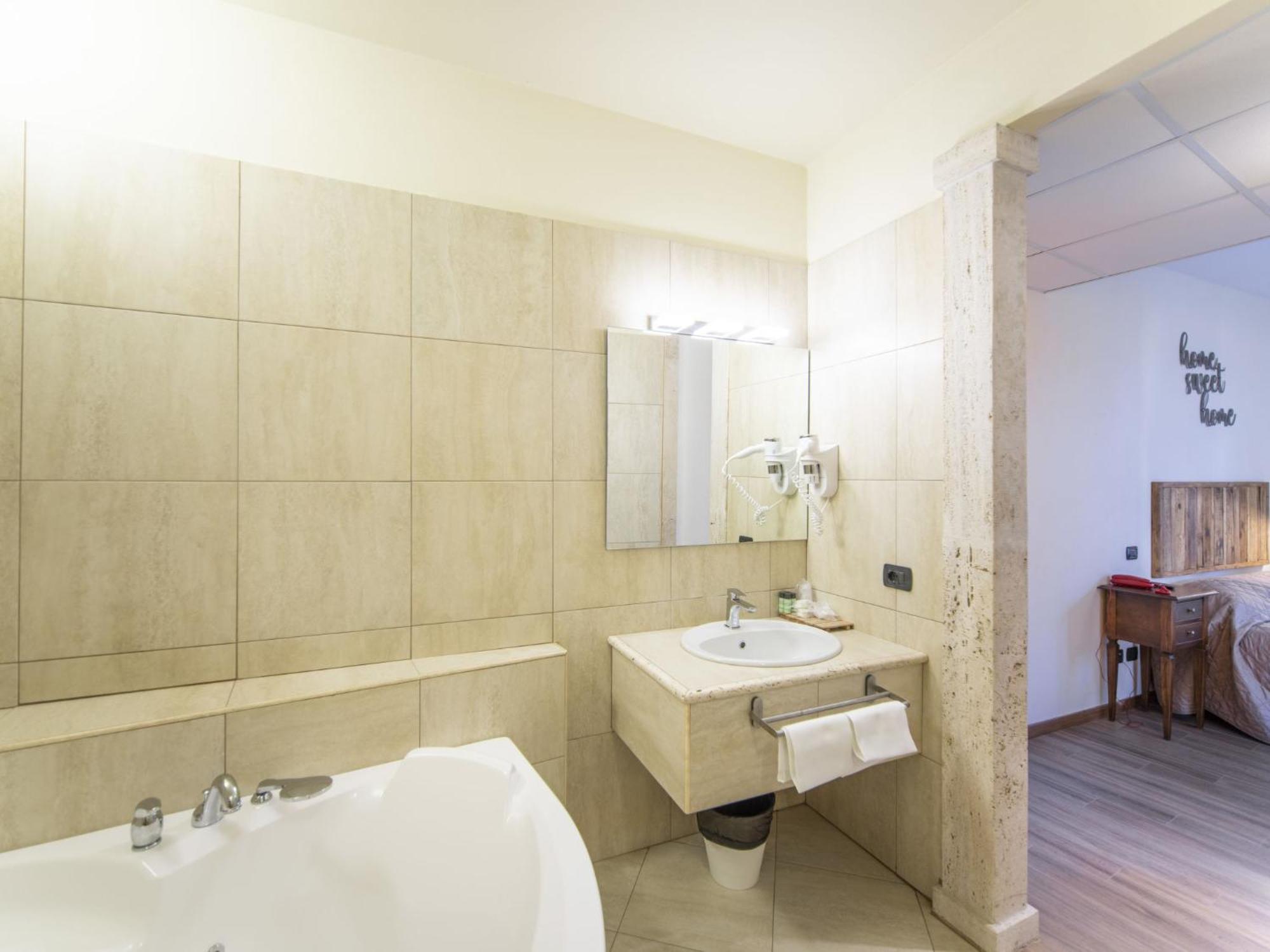 Holiday Home Borgo Carradori By Interhome Лучіньяно Екстер'єр фото